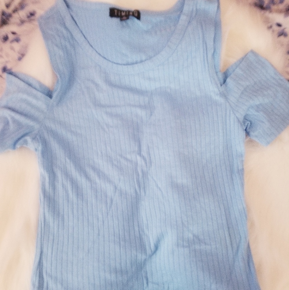 Juniors crop top baby blue